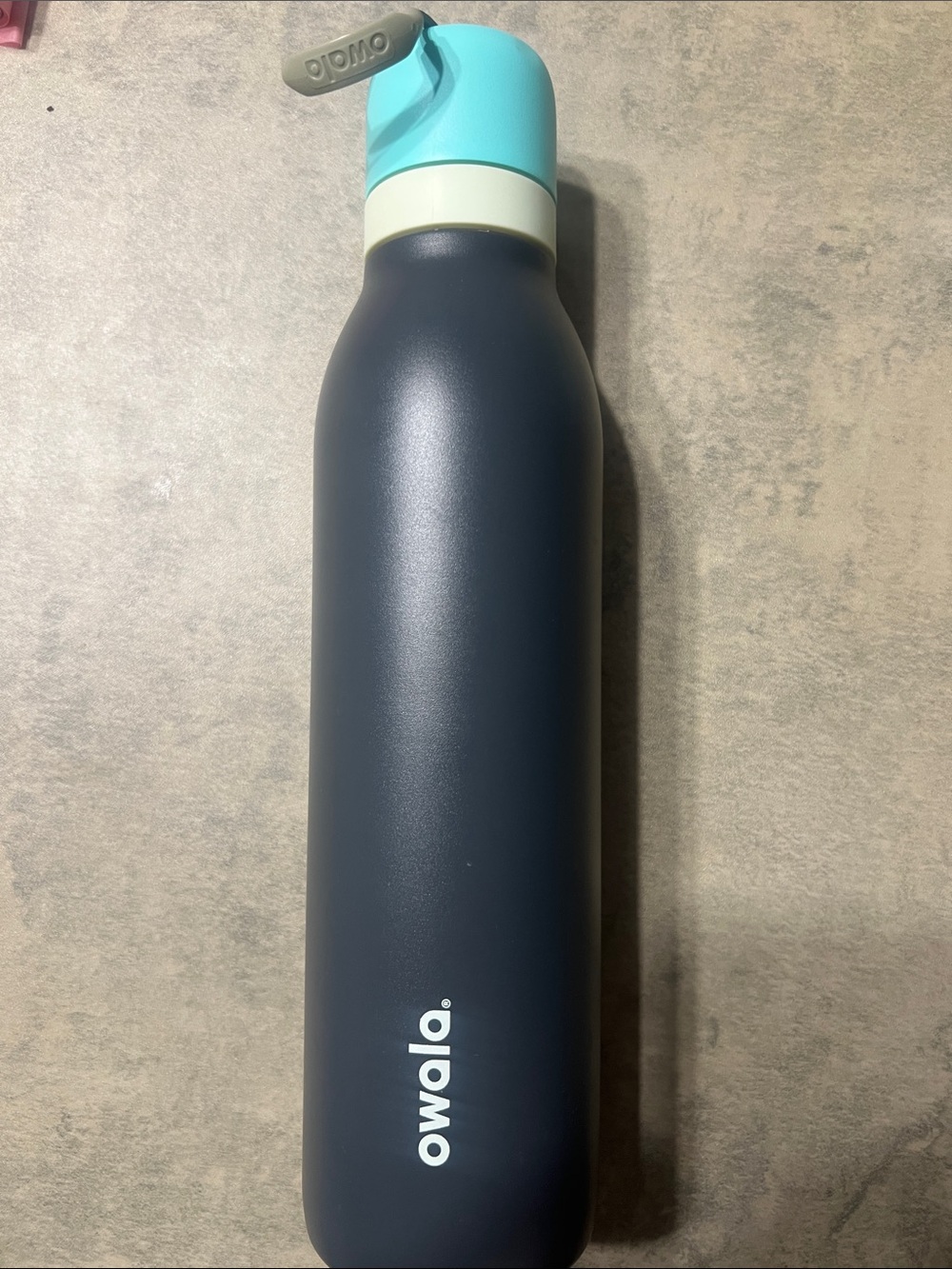 Black OWala freesip  Water Bottle